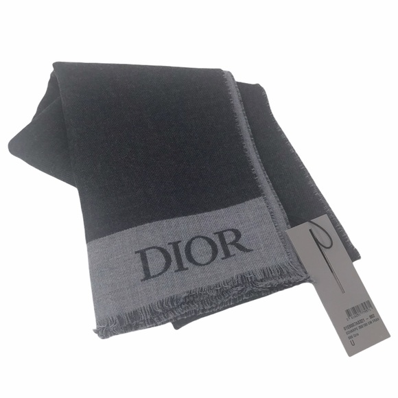 Brand New Dior Grey Wool Scarf - Picture 7 of 8